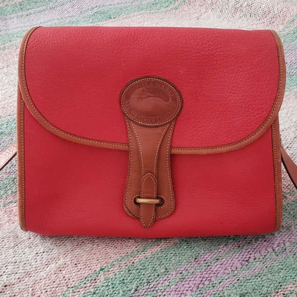 Dooney & Bourke Handbags - Dooney & Bourke bag